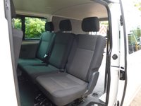USED 2022 22 VOLKSWAGEN TRANSPORTER 2.0 TDI T32 Highline Kombi Double Cab 5dr Diesel Manual FWD LWB Euro 6 (s/s) (150 ps) 6 Seat, LWB, Satnav, Rear Camera