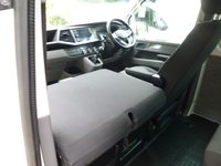 USED 2022 22 VOLKSWAGEN TRANSPORTER 2.0 TDI T32 Highline Kombi Double Cab 5dr Diesel Manual FWD LWB Euro 6 (s/s) (150 ps) 6 Seat, LWB, Satnav, Rear Camera