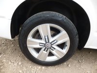 USED 2022 22 VOLKSWAGEN TRANSPORTER 2.0 TDI T32 Highline Kombi Double Cab 5dr Diesel Manual FWD LWB Euro 6 (s/s) (150 ps) 6 Seat, LWB, Satnav, Rear Camera