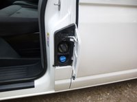 USED 2022 22 VOLKSWAGEN TRANSPORTER 2.0 TDI T32 Highline Kombi Double Cab 5dr Diesel Manual FWD LWB Euro 6 (s/s) (150 ps) 6 Seat, LWB, Satnav, Rear Camera