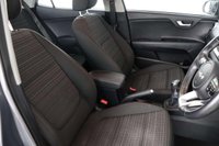 USED 2023 23 KIA STONIC 1.0 T-GDi 2 SUV 5dr Petrol Manual Euro 6 (s/s) (99 bhp) 1 OWNER, APPLE CAR PLAY