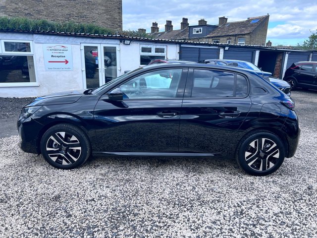 View our PEUGEOT 208