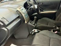 USED 2007 57 TOYOTA COROLLA VERSO 1.8 VVT-i SR MPV 5dr Petrol Manual (184 g/km, 127 bhp) 