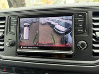 USED 2020 70 VOLKSWAGEN CRAFTER 2.0 TDI CR35 Trendline Panel Van 5dr Diesel Automatic FWD MWB Euro 6 (s/s) (177 ps) A/C-NAV-sensors-heated screen-t bar