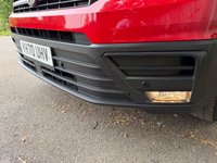 USED 2020 70 VOLKSWAGEN CRAFTER 2.0 TDI CR35 Trendline Panel Van 5dr Diesel Automatic FWD MWB Euro 6 (s/s) (177 ps) A/C-NAV-sensors-heated screen-t bar