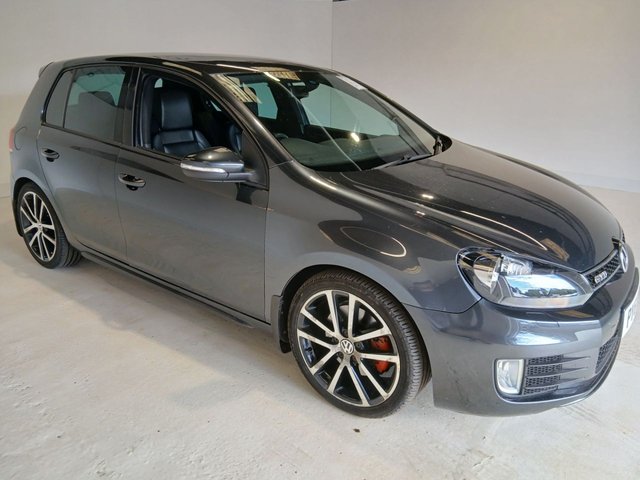 View our VOLKSWAGEN GOLF