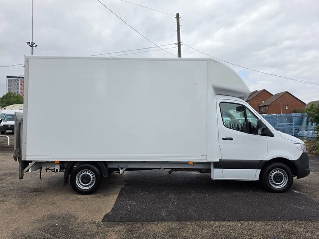 View our MERCEDES-BENZ SPRINTER
