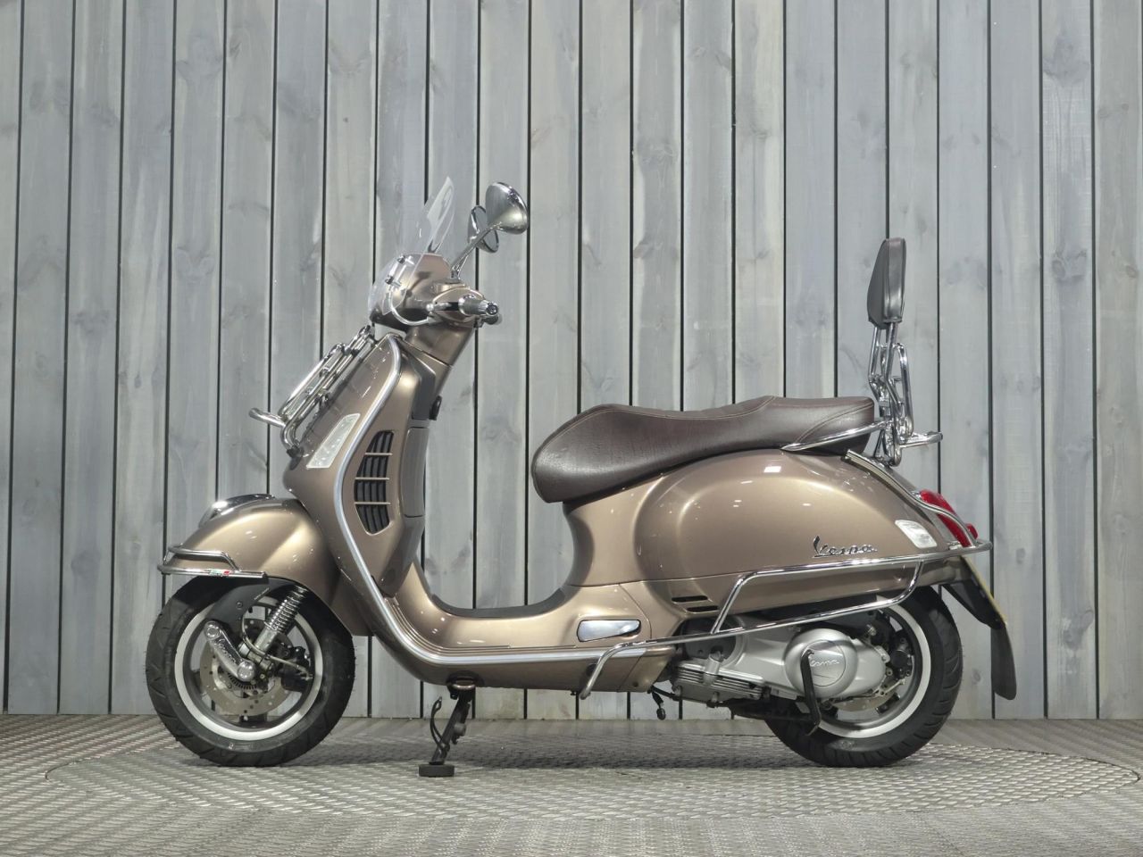 PIAGGIO Vespa GTS 300