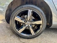 USED 2016 66 VOLVO V40 2.0 D3 R-Design Hatchback 5dr Diesel Manual Euro 6 (s/s) (150 ps) ** DIESEL....... 6 SPEED..........LOW MILEAGE ONLY COVERED 80,646 MILES FROM NEW..........SERVICE HISTORY.......... �&pound;20 ROAD TAX.......2 KEYS......... R-DESIGN EDITION...........HALF LEATHER SPORT SEATS......... MEDIA SCREEN..........SATNAV...........CRUISE.........AIRCON..........PARKING SENSORS...........DIAMOND CUT ALLOYS..........STUNNING EXAMPLE ** 