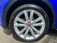 USED 2018 18 JAGUAR E-PACE 2.0 D180 R-Dynamic HSE SUV 5dr Diesel Auto AWD Euro 6 (s/s) (180 ps) FSH*PAN-ROOF*MERIDIAN*SIDE STEPS