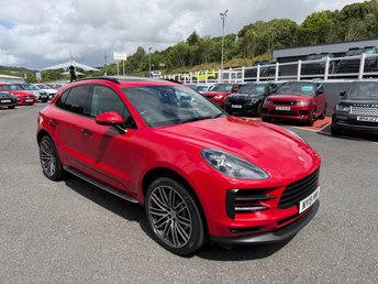 2019 PORSCHE MACAN
