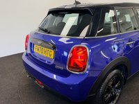 USED 2020 70 MINI HATCH 1.5 COOPER CLASSIC FIVE DOOR 135 BHP + REAR CAMERA + HEATED SEATS SIX MONTH WARRANTY JUNE 2027 MOT