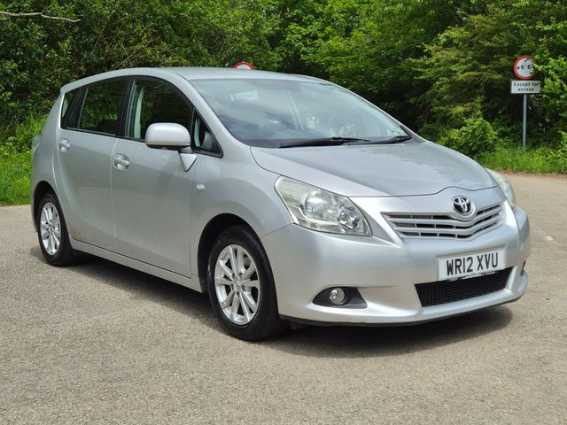 View our TOYOTA VERSO