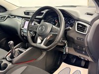 USED 2019 19 NISSAN QASHQAI 1.5 dCi ACENTA PREMIUM 115 BHP + SAT NAV + REAR CAMERA + HEATED SEATS SIX WARRANTY MARCH 2027 MOT