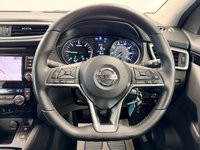 USED 2019 19 NISSAN QASHQAI 1.5 dCi ACENTA PREMIUM 115 BHP + SAT NAV + REAR CAMERA + HEATED SEATS SIX WARRANTY MARCH 2027 MOT