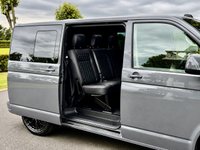 USED 2023 23 VOLKSWAGEN TRANSPORTER 2.0 BiTDI T32 Highline Kombi Double Cab 5dr Diesel DSG FWD SWB Euro 6 (s/s) (204 ps) 