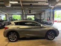 USED 2017 66 INFINITI Q30 1.5d Premium Hatchback 5dr Diesel Manual Euro 6 (s/s) (109 ps) 