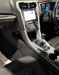 USED 2017 17 FORD MONDEO 2.0 TDCi ECOnetic Style Hatchback 5dr Diesel Manual Euro 6 (s/s) (150 ps) 