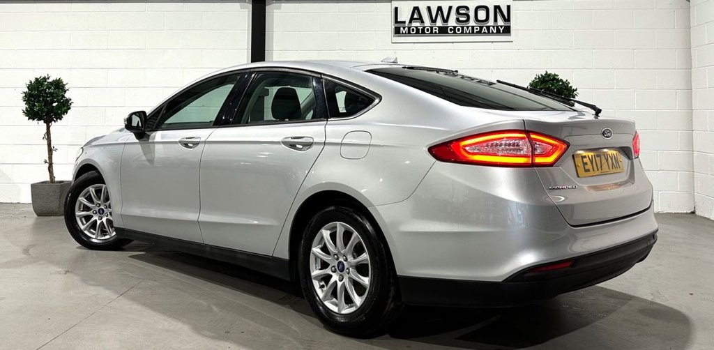 USED 2017 17 FORD MONDEO 2.0 TDCi ECOnetic Style Hatchback 5dr Diesel Manual Euro 6 (s/s) (150 ps) 