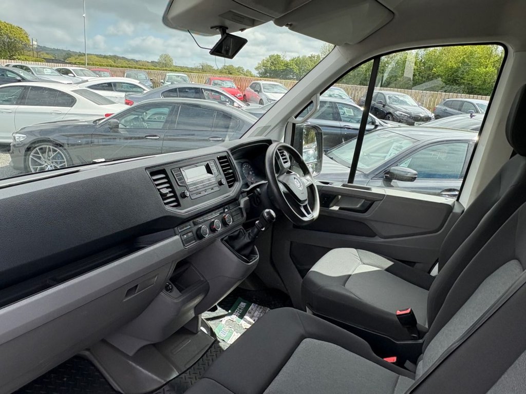 USED 2018 18 VOLKSWAGEN CRAFTER 2.0 TDI CR35 BlueMotion Tech Startline Panel Van 5dr Diesel Manual FWD MWB High Roof Euro 6 (s/s) (140 ps) Cruise Control - Speed Limiter