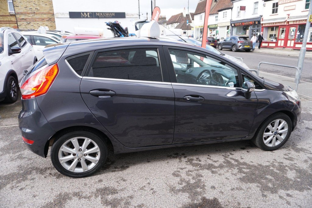 USED 2010 10 FORD FIESTA 1.4 Titanium 5dr JUST ARRIVED!!!