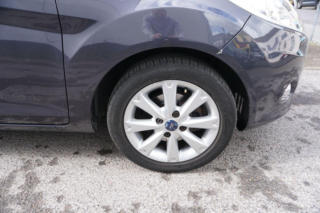 USED 2010 10 FORD FIESTA 1.4 Titanium 5dr JUST ARRIVED!!!