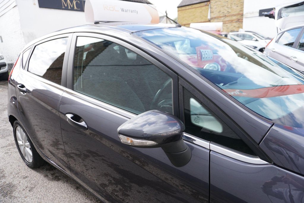 USED 2010 10 FORD FIESTA 1.4 Titanium 5dr JUST ARRIVED!!!