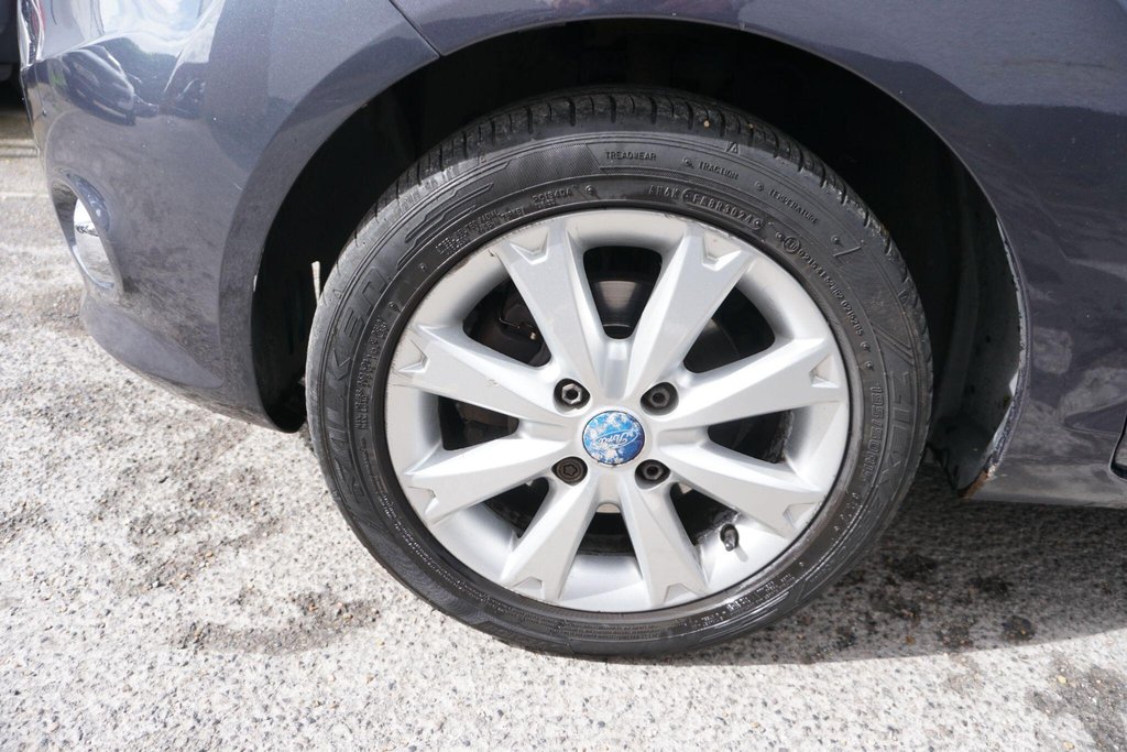USED 2010 10 FORD FIESTA 1.4 Titanium 5dr JUST ARRIVED!!!