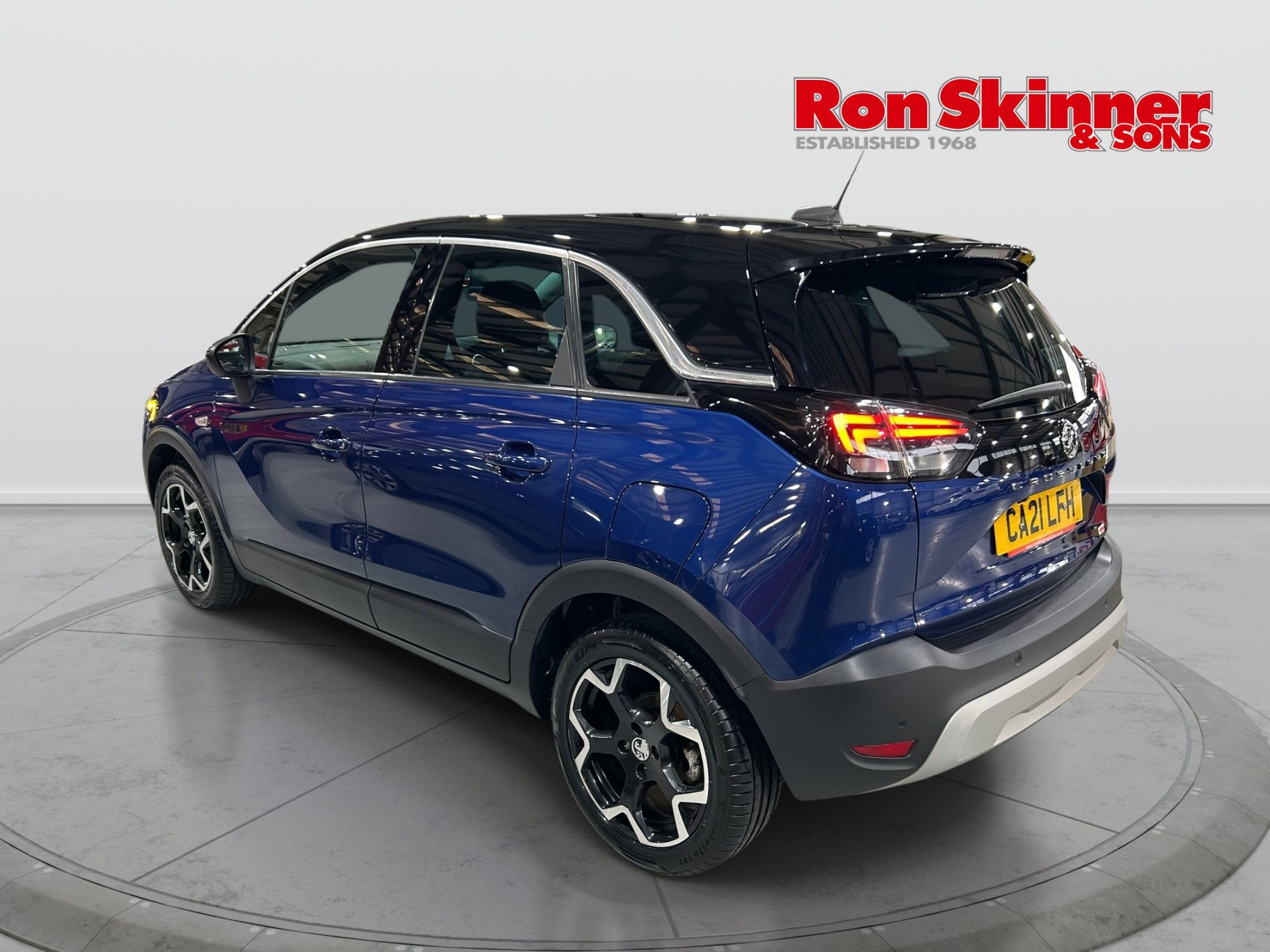 USED 2021 21 VAUXHALL CROSSLAND 1.2 Turbo Elite SUV 5dr Petrol Manual Euro 6 (s/s) (130 ps) 