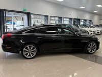 USED 2013 13 JAGUAR XJ 3.0d V6 Portfolio Saloon 4dr Diesel Auto Euro 5 (s/s) (LWB) (275 ps) REAR ENTERTAINMENT + PAN SROOF + MERIDIAN SOUND SYS + 2 KEYS!