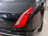 USED 2013 13 JAGUAR XJ 3.0d V6 Portfolio Saloon 4dr Diesel Auto Euro 5 (s/s) (LWB) (275 ps) REAR ENTERTAINMENT + PAN SROOF + MERIDIAN SOUND SYS + 2 KEYS!