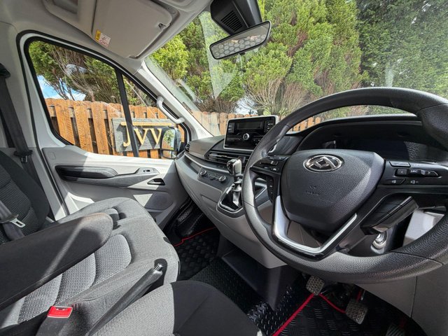 View our MAXUS DELIVER 9
