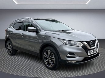 View our NISSAN QASHQAI