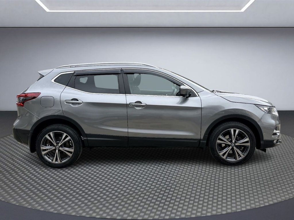 USED 2018 68 NISSAN QASHQAI 1.3 DIG-T N-Connecta SUV 5dr Petrol DCT Auto Euro 6 (s/s) (160 ps) PAN ROOF+360 CAMERA+SAT NAV