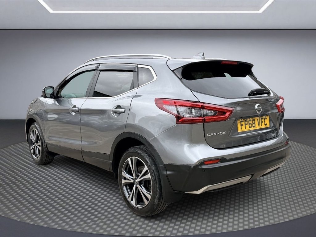 USED 2018 68 NISSAN QASHQAI 1.3 DIG-T N-Connecta SUV 5dr Petrol DCT Auto Euro 6 (s/s) (160 ps) PAN ROOF+360 CAMERA+SAT NAV