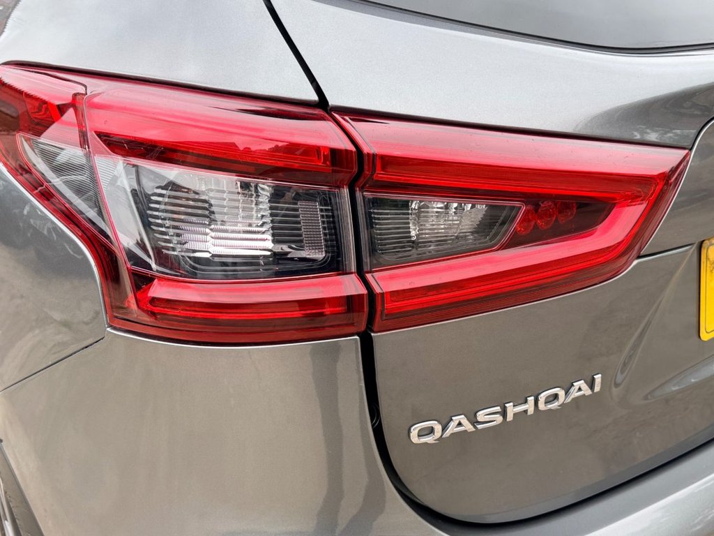 USED 2018 68 NISSAN QASHQAI 1.3 DIG-T N-Connecta SUV 5dr Petrol DCT Auto Euro 6 (s/s) (160 ps) PAN ROOF+360 CAMERA+SAT NAV