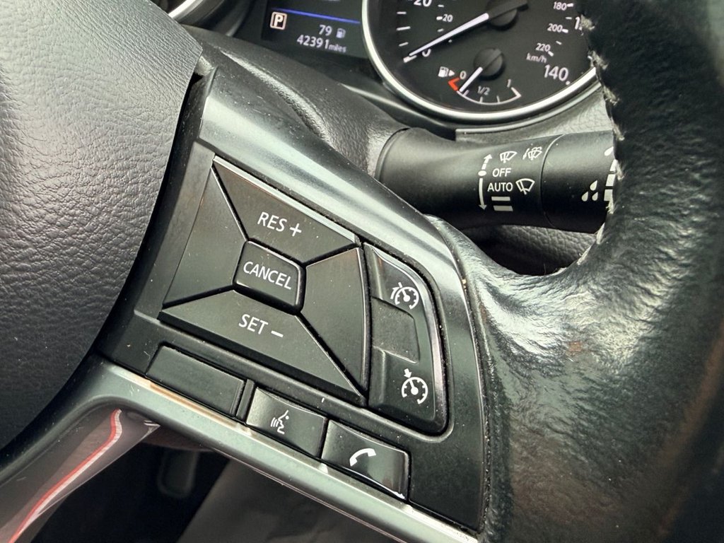 USED 2018 68 NISSAN QASHQAI 1.3 DIG-T N-Connecta SUV 5dr Petrol DCT Auto Euro 6 (s/s) (160 ps) PAN ROOF+360 CAMERA+SAT NAV