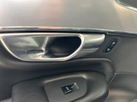 USED 2017 67 VOLVO XC90 2.0 D5 PowerPulse Momentum Pro SUV 5dr Diesel Auto 4WD Euro 6 (s/s) (235 ps) 