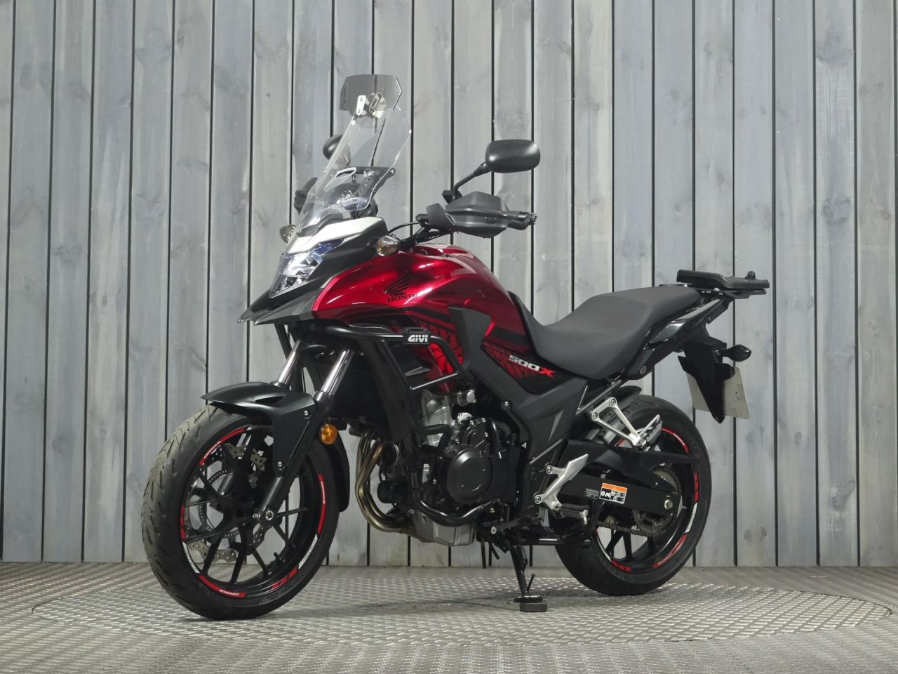 HONDA CB500X