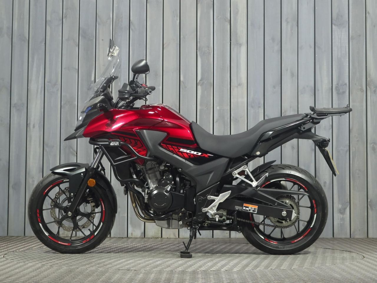 HONDA CB500X
