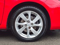 USED 2014 64 TOYOTA YARIS 1.5 VVT-h Excel Hatchback 5dr Petrol Hybrid E-CVT Euro 6 (15in Alloy) (101 ps) Comprehensive TOYOTA Service History  |  Set of 2 Keys
