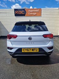 USED 2018 67 VOLKSWAGEN T-ROC 1.5 TSI EVO SEL SUV 5dr Petrol Manual Euro 6 (s/s) (150 ps) 