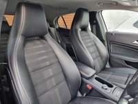 USED 2018 68 MERCEDES-BENZ GLA 1.6 GLA180 Urban Edition SUV 5dr Petrol 7G-DCT Euro 6 (s/s) (122 ps) SERV H | LEATHERS | APPLE CAR