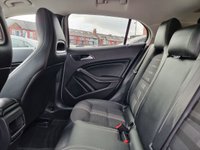 USED 2018 68 MERCEDES-BENZ GLA 1.6 GLA180 Urban Edition SUV 5dr Petrol 7G-DCT Euro 6 (s/s) (122 ps) SERV H | LEATHERS | APPLE CAR