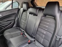 USED 2018 68 MERCEDES-BENZ GLA 1.6 GLA180 Urban Edition SUV 5dr Petrol 7G-DCT Euro 6 (s/s) (122 ps) SERV H | LEATHERS | APPLE CAR