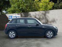 USED 2020 20 MINI HATCH 1.5 Cooper Classic Hatchback 5dr Petrol Steptronic Euro 6 (s/s) (136 ps) &pound;200 TO SECURE - DELIVERY AVAILABLE