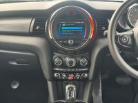 USED 2020 20 MINI HATCH 1.5 Cooper Classic Hatchback 5dr Petrol Steptronic Euro 6 (s/s) (136 ps) &pound;200 TO SECURE - DELIVERY AVAILABLE