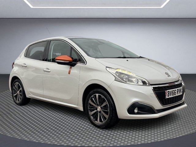 View our PEUGEOT 208