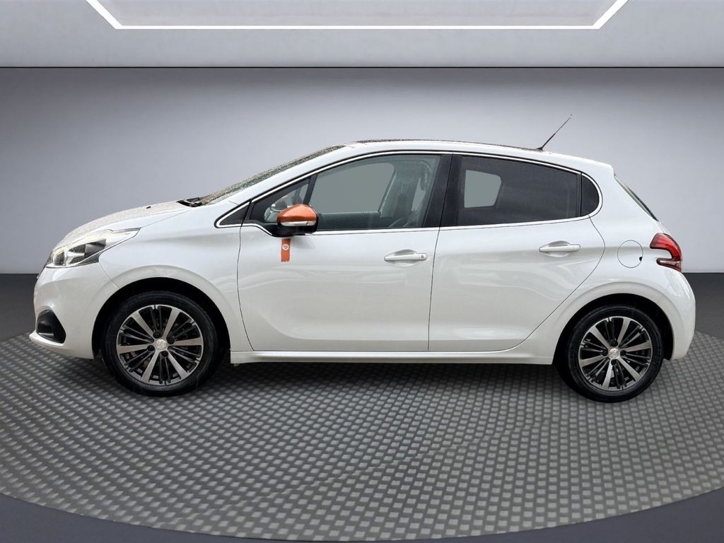 USED 2016 66 PEUGEOT 208 1.2 PureTech Roland Garros Hatchback 5dr Petrol EAT Euro 6 (s/s) (110 ps) PAN ROOF+APP CARPLAY+R/CAMERA+NAV