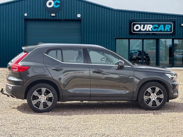 View our VOLVO XC40